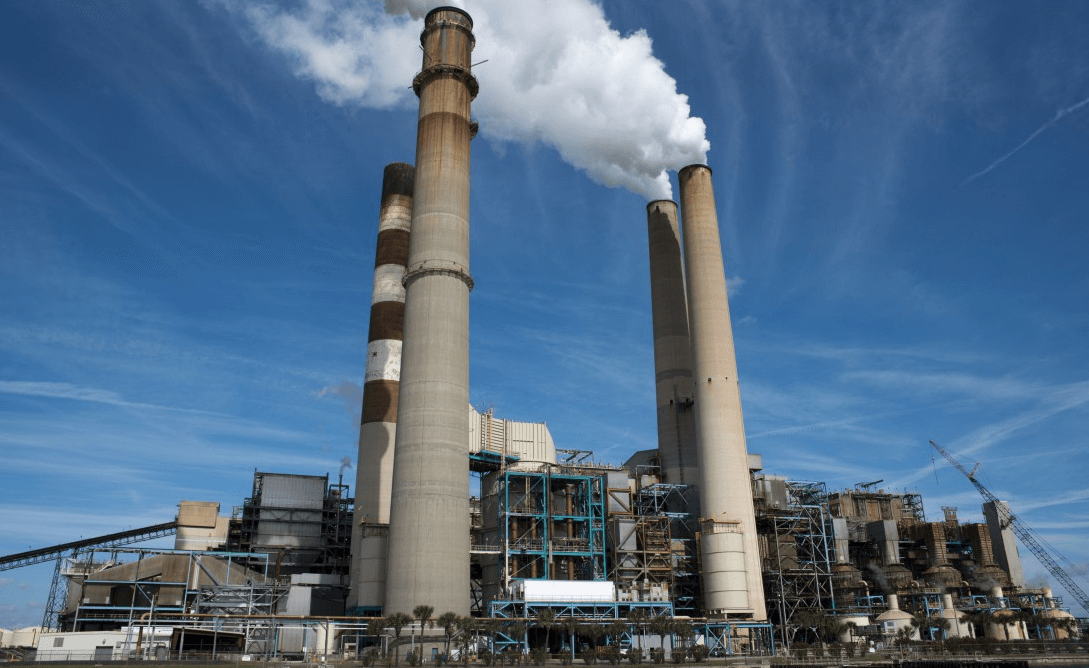 （圖：電廠脫硫塔）