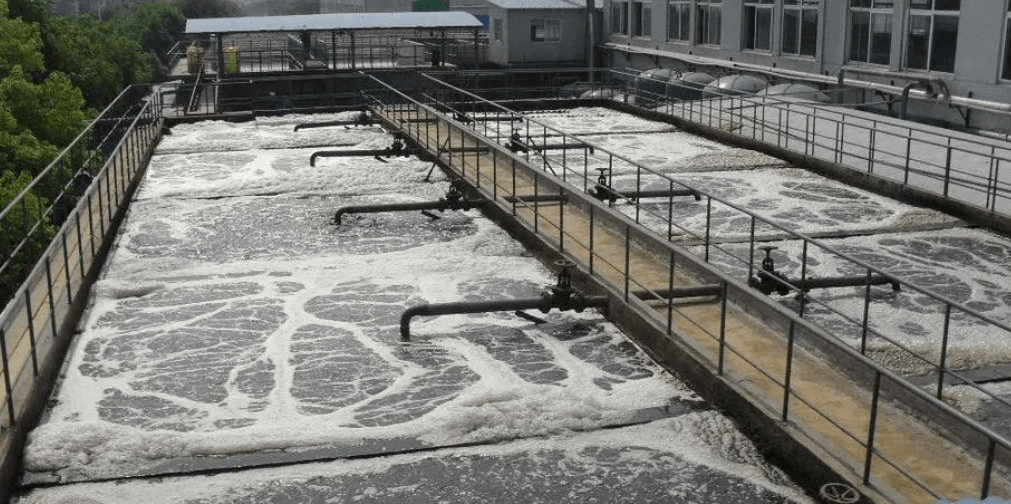 (圖:餐廚污水廢水起泡)